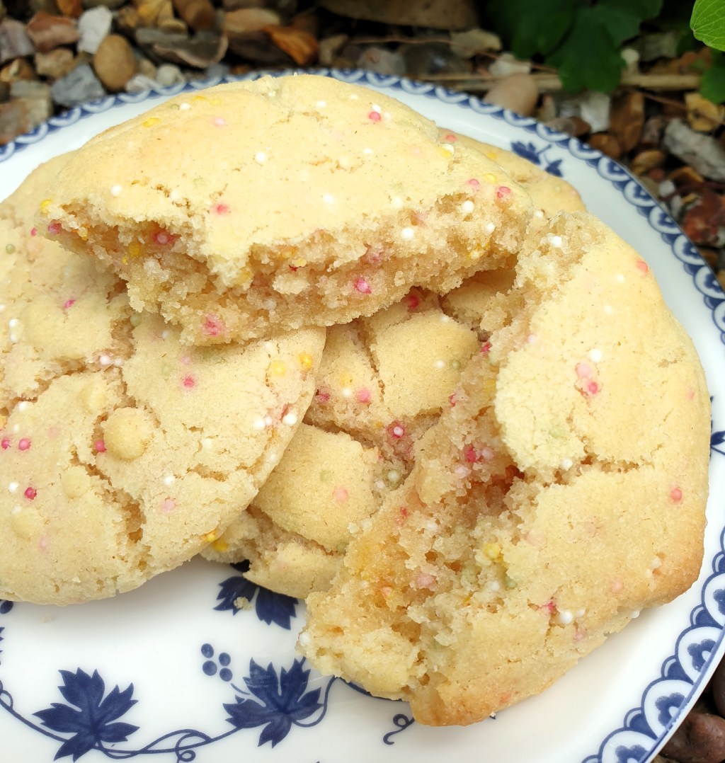 Practically Pagan Cooking: Confetti&nbsp;Cookies
