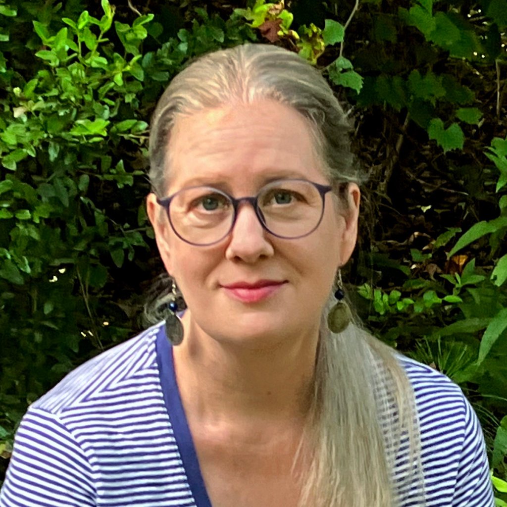 Laura Perry | Meet the&nbsp;Author