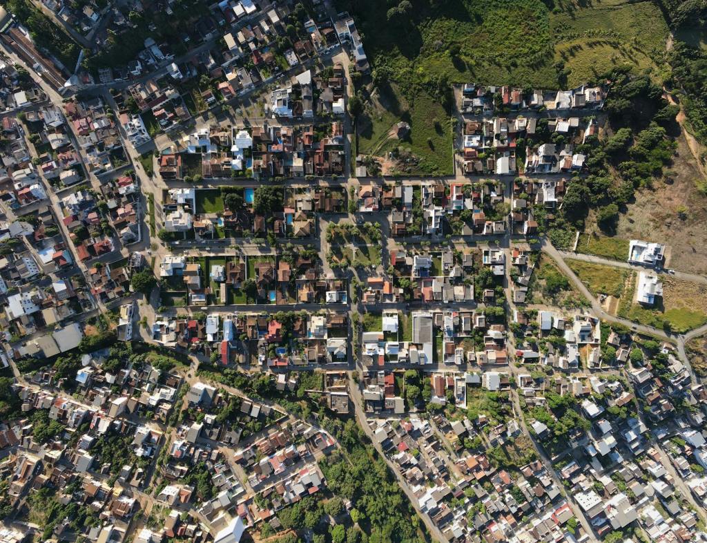 Urban Pagan: Walking the Boundaries by Geraldine Moorkens Byrne