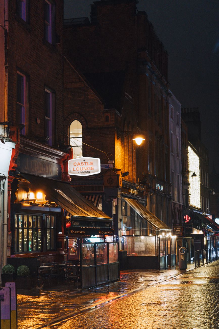 Urban Pagan: My Gods Walk This City by Geraldine Moorkens Byrne
